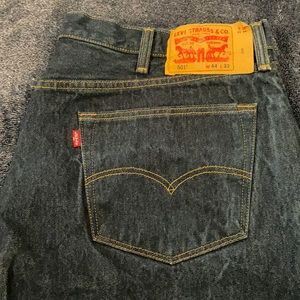 Men’s Levi’s 501 original blue jeans size 44x32